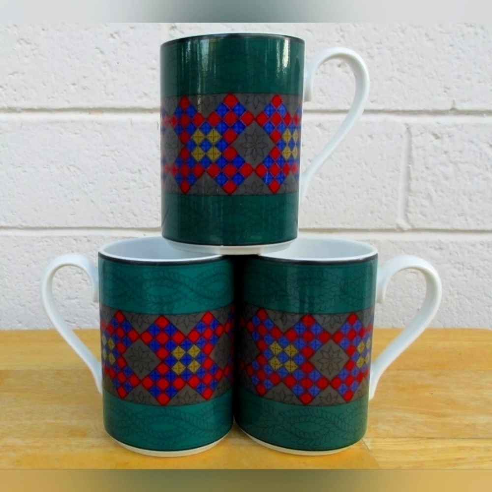 DANSK | Emerald Braid Quiltings Dinnerware | Porcelain Mugs | Set of 3 |…